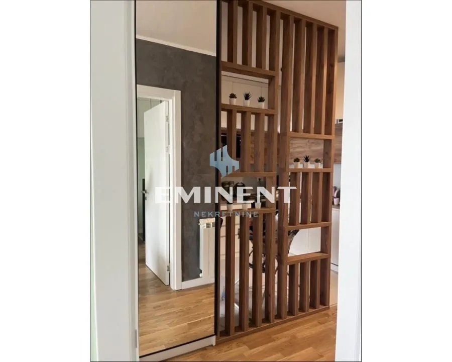 Izdavanje, dvosoban stan, 49m², Uciteljsko Naselje, Zvezdara Sve Podlokacije