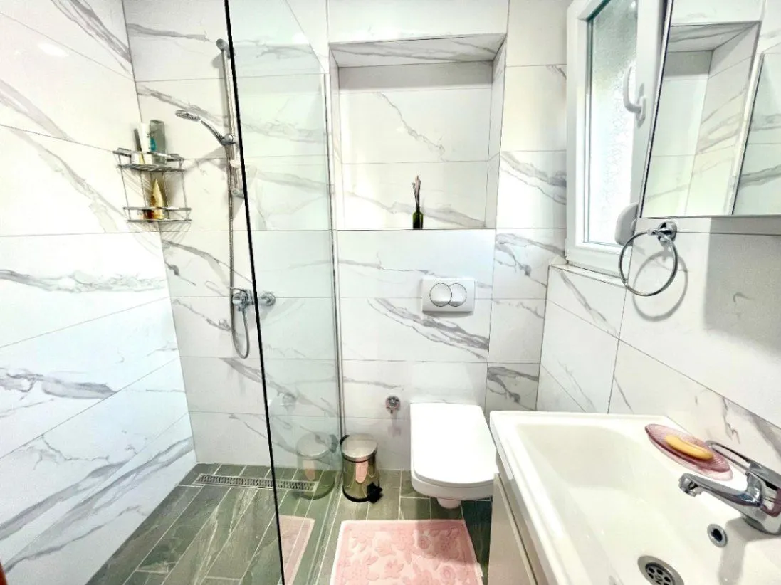 Rent, one bedroom apartment, 50m², Stari Aerodrom, Podgorica