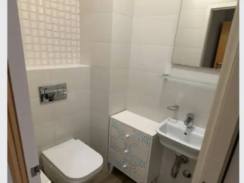 Rent, two bedroom apartment, 71m², City Kvart, Podgorica - image 7