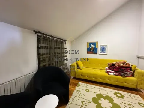 Rent, apartment, 280m², Gorica C, Podgorica - image 11
