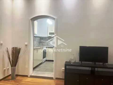 Izdavanje, stan, 42m², Stari Grad, Beograd - image 4