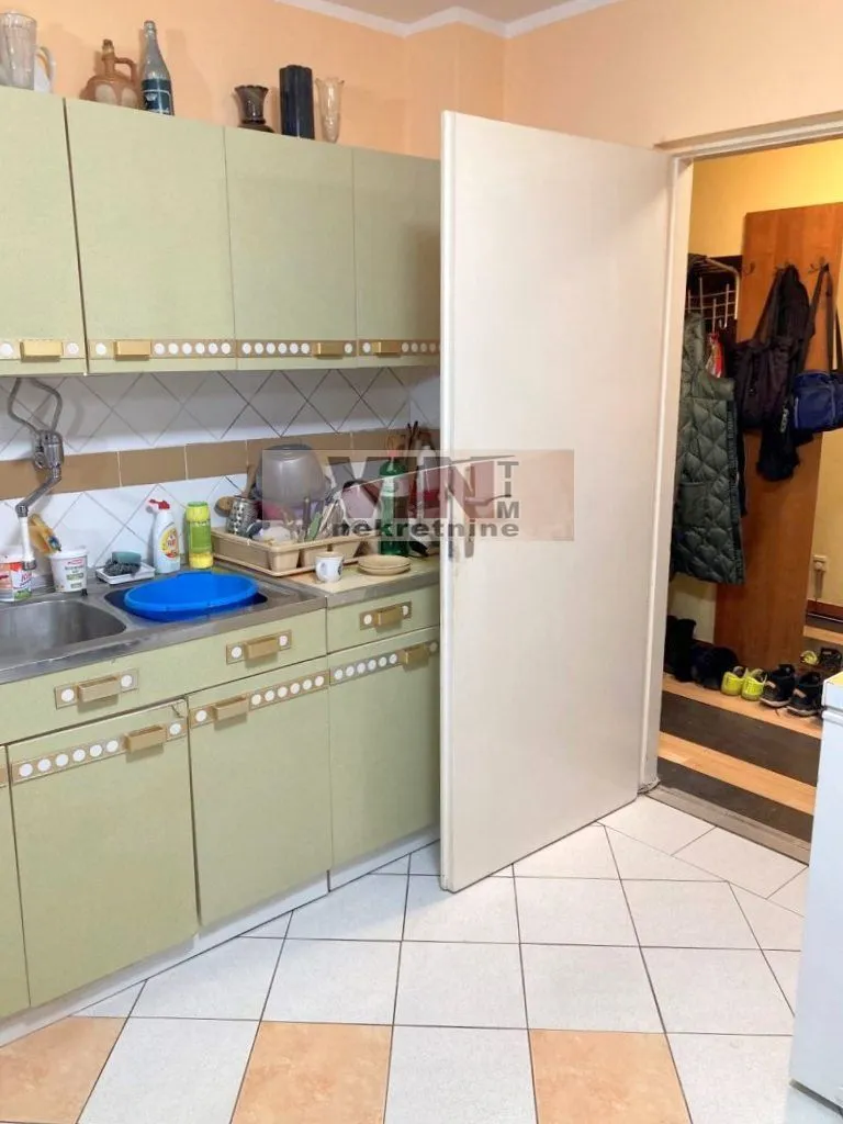 Sale, two bedroom apartment, 70m², Novi Beograd Sve Podlokacije, Beograd