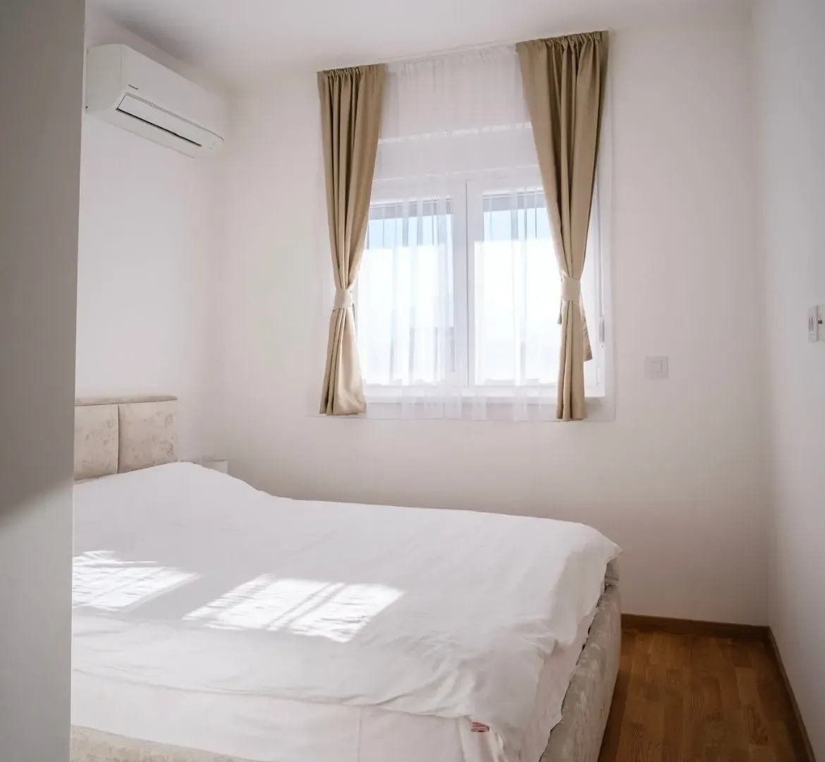 Rent, one bedroom apartment, 45m², Stari Aerodrom, Podgorica