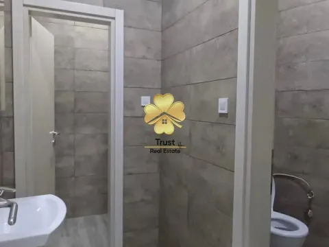 Izdavanje, poslovni prostor, 78m², Nikšić, Crna Gora - image 3