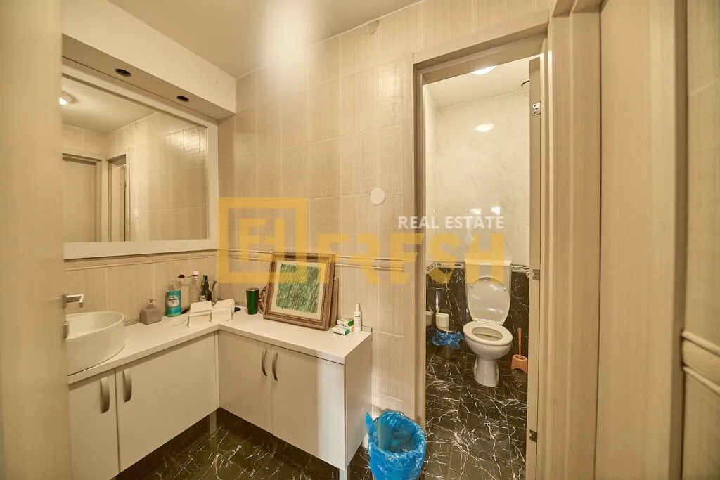 Izdavanje, poslovni prostor, 139m², Preko Morače, Podgorica