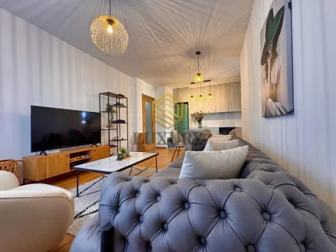 Prodaja, jednosoban stan, 46m², City Kvart, Podgorica - image 1