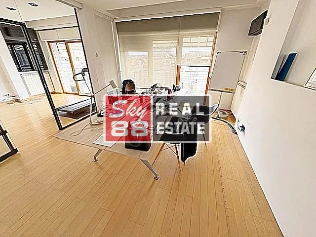 Izdavanje, stan, 415m², Vračar Sve Podlokacije, Beograd