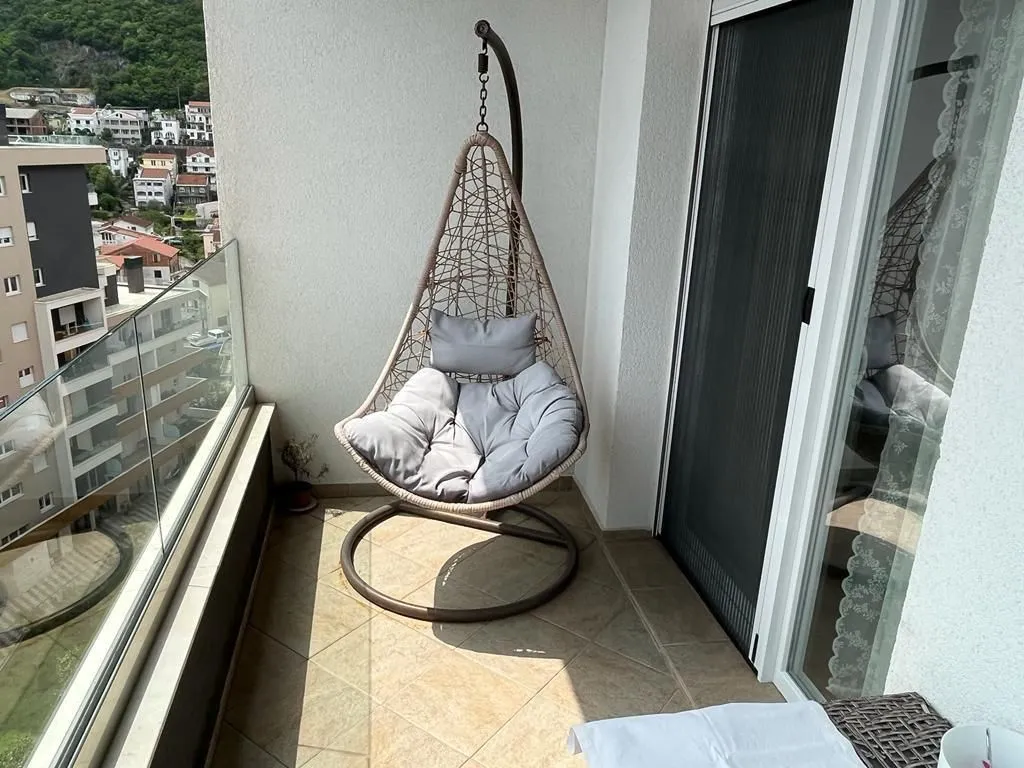 Rent, one bedroom apartment, 46m², Budva, Crna Gora