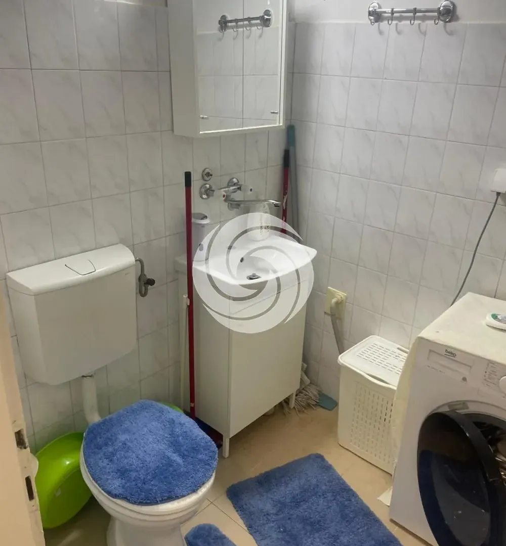 Rent, three bedroom apartment, 46m², Voždovac Sve Podlokacije, Beograd