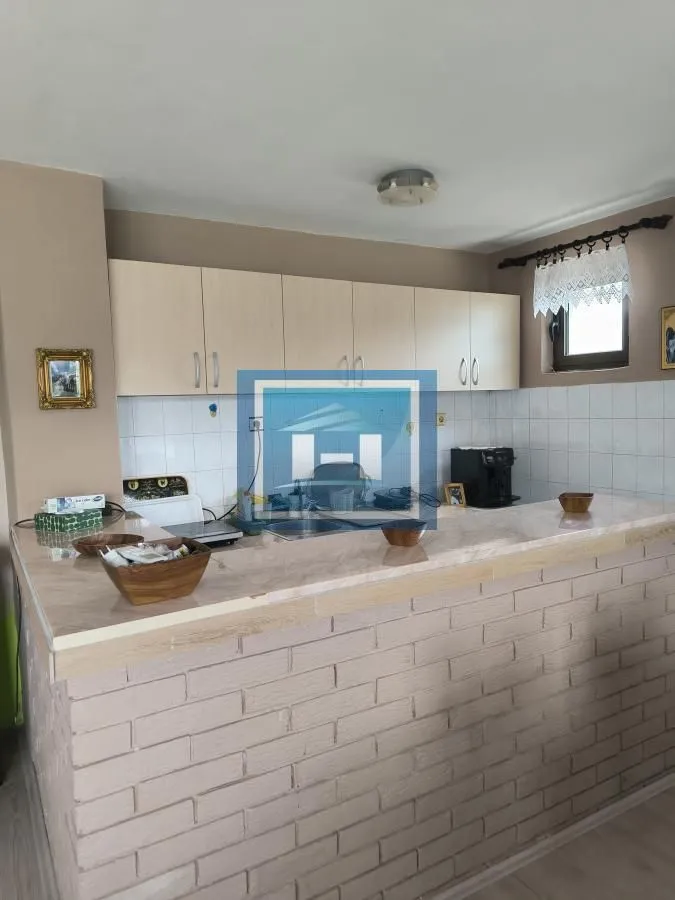 Sale, house, 232m², Ćuprija, Srbija