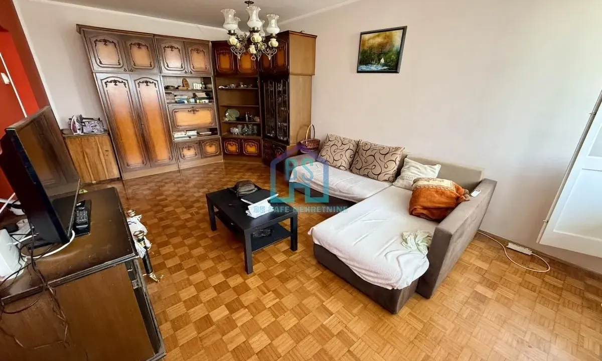 Prodaja, dvosoban stan, 59m², Železnička Stanica, Novi Sad Sve Podlokacije