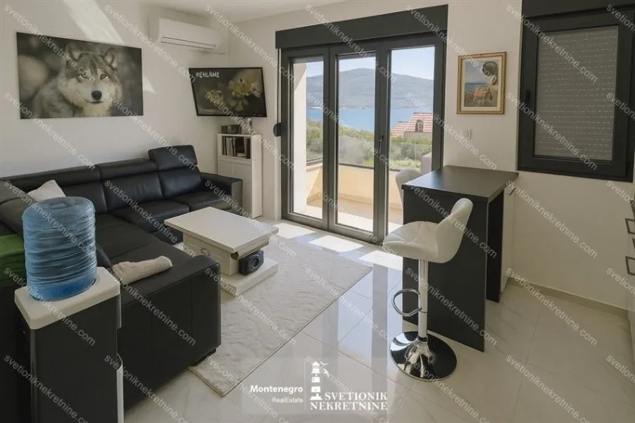 Prodaja, jednosoban stan, 40m², Đenovići, Herceg Novi