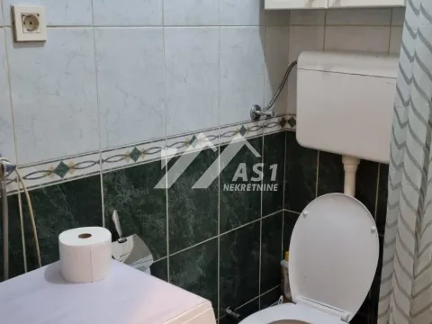 Izdavanje, stan, 28m², Grbavica, Novi Sad Sve Podlokacije - image 6