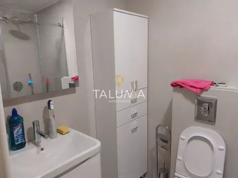 Rent, two bedroom apartment, 55m², City Kvart, Podgorica - image 7