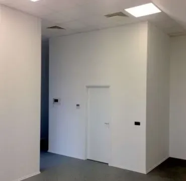 Izdavanje, poslovni prostor, 150m², Zemun Sve Podlokacije, Beograd - image 5