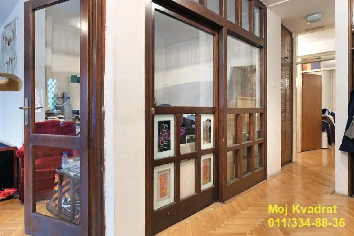 Sale, four bedroom apartment, 137m², Savski Venac, Beograd