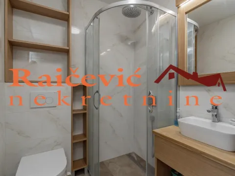 Izdavanje, trosoban stan, 92m², Voždovac Sve Podlokacije, Beograd - image 12