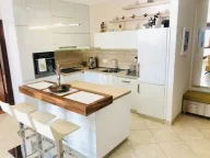 Rent, two bedroom apartment, 109m², Bečići, Budva - image 7