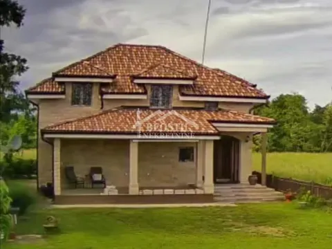 Sale, house, 160m², Centar, Ub - image 11