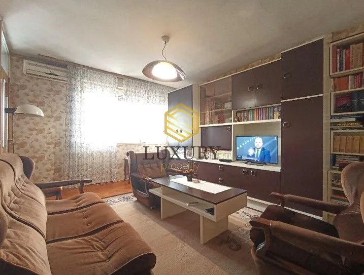 Sale, two bedroom apartment, 75m², Centar, Podgorica