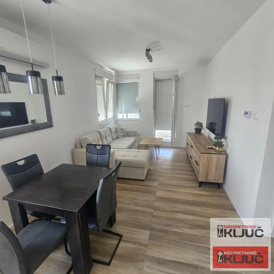Izdavanje, dvosoban stan, 41m², Adice, Novi Sad Sve Podlokacije