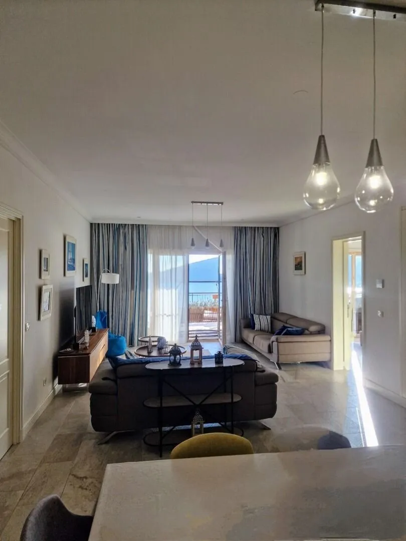Prodaja, trosoban stan, 157m², Luštica Bay, Tivat