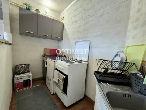 Izdavanje, dvosoban stan, 43m², Južni Bulevar, Vračar Sve Podlokacije - image 7