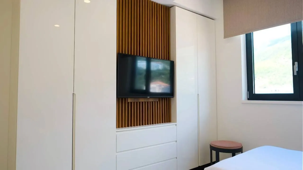 Prodaja, dvosoban stan, 107m², Rafailovići, Budva