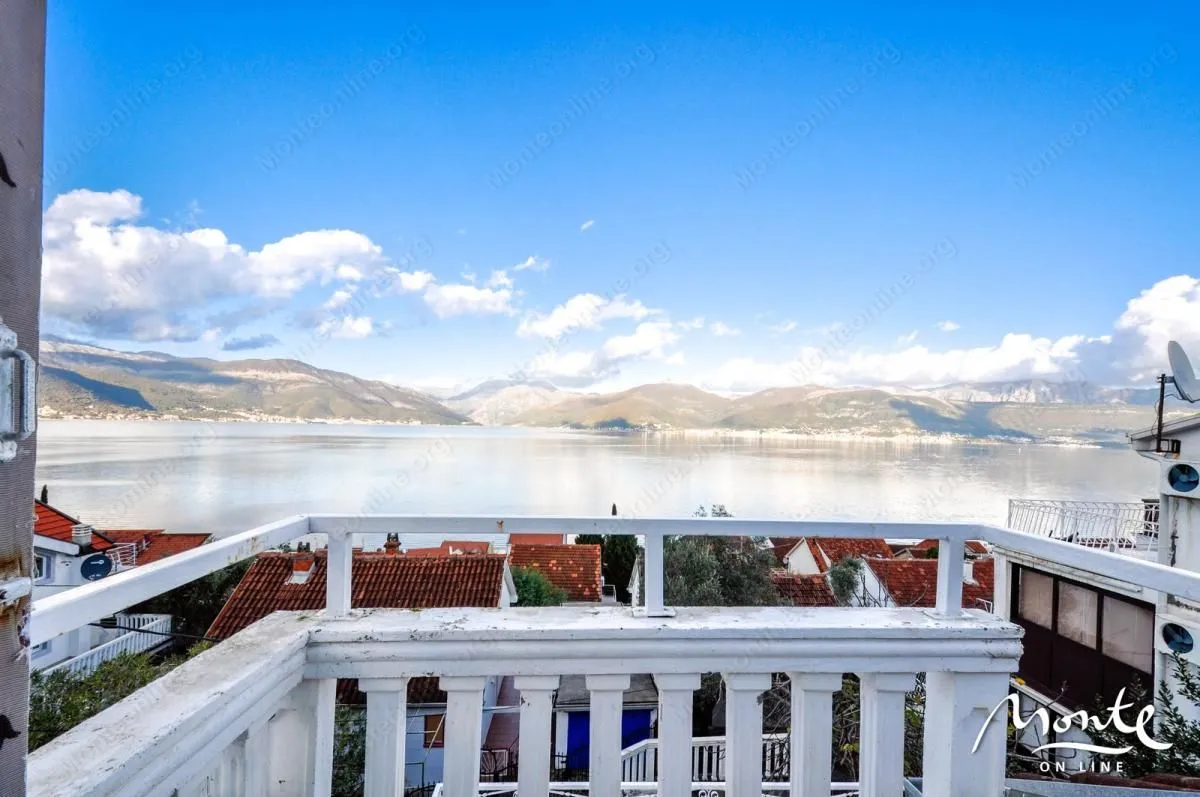 Prodaja, kuća, 168m², Krašići, Tivat