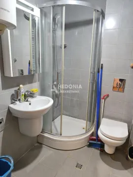 Sale, two bedroom apartment, 43m², Stari Grad, Beograd - image 5