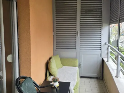 Rent, studio apartment, 33m², City Kvart, Podgorica - image 9