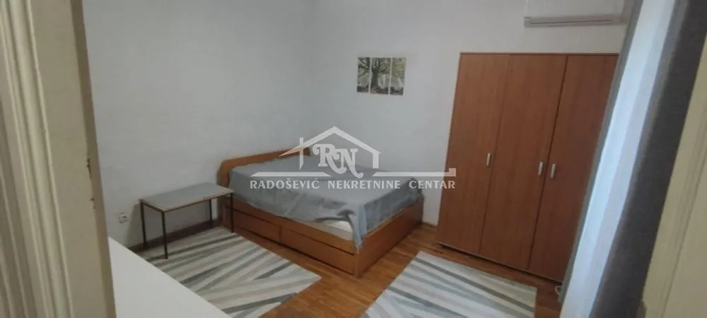 Prodaja, jednosoban stan, 30m², Stari Grad, Beograd