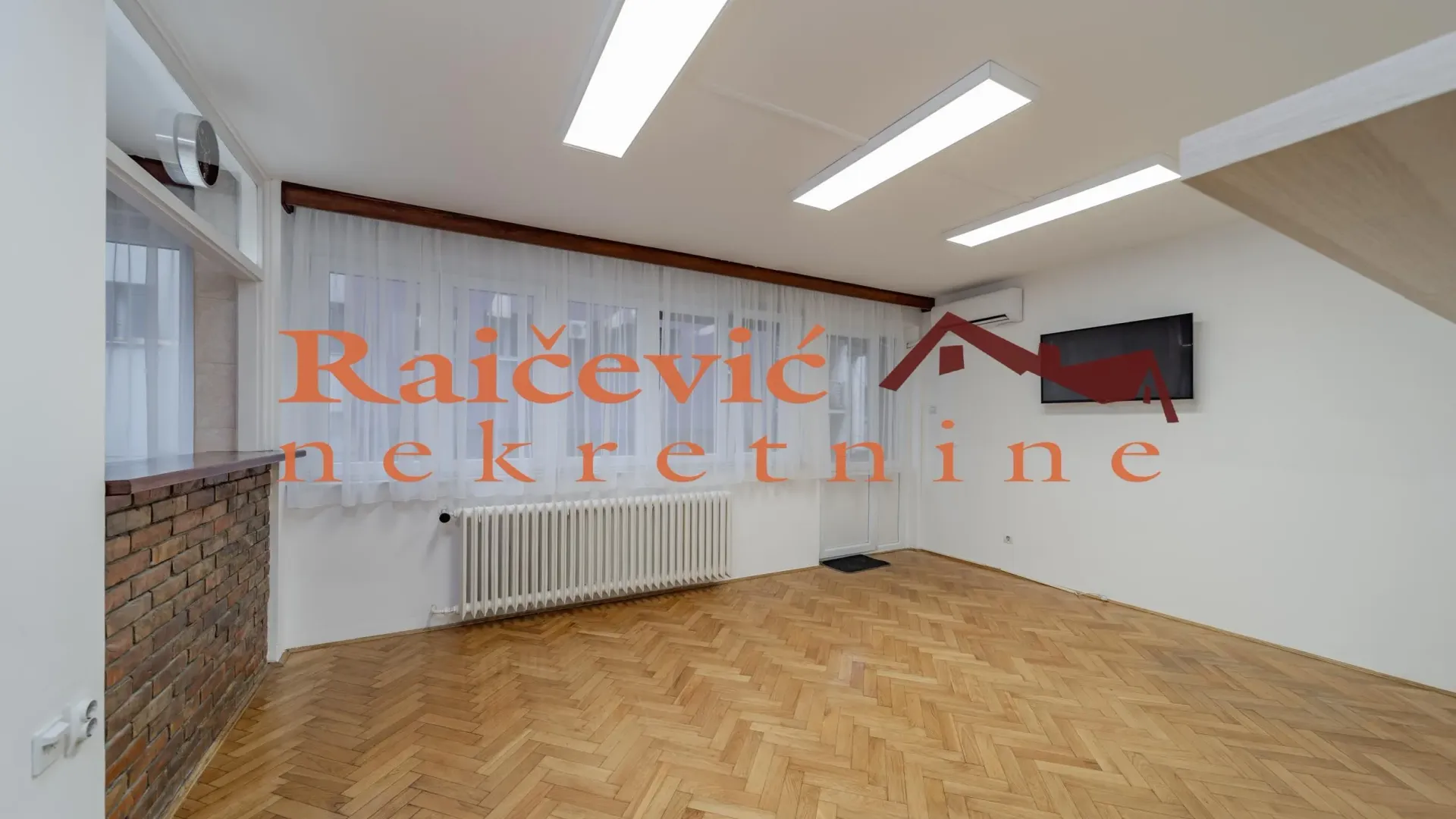 Izdavanje, poslovni prostor, 58m², Kalenić Pijaca, Vračar Sve Podlokacije