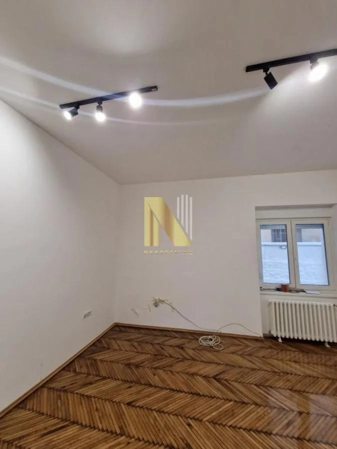 Rent, office space, 495m², Centar, Novi Sad