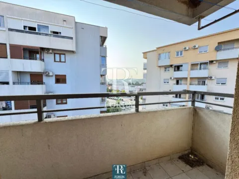 Sale, two bedroom apartment, 55m², Stari Aerodrom, Podgorica - image 13