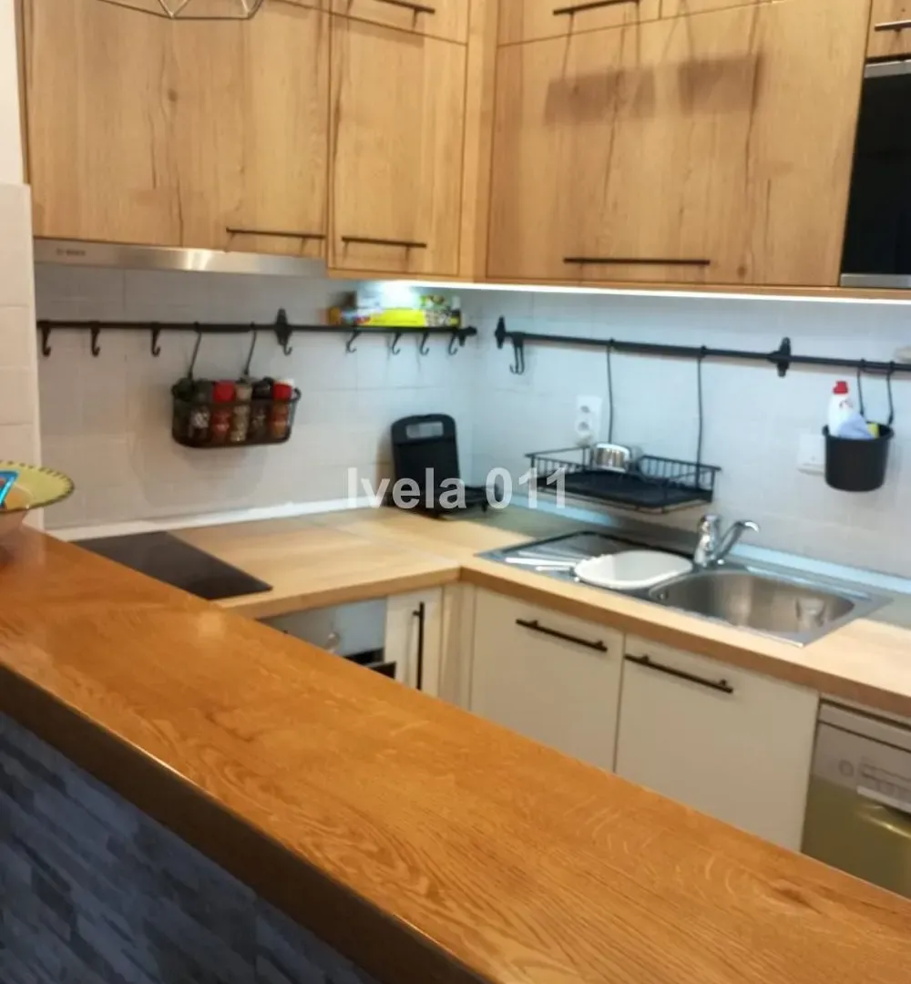 Prodaja, dvosoban stan, 40m², Đeram Pijaca, Beograd