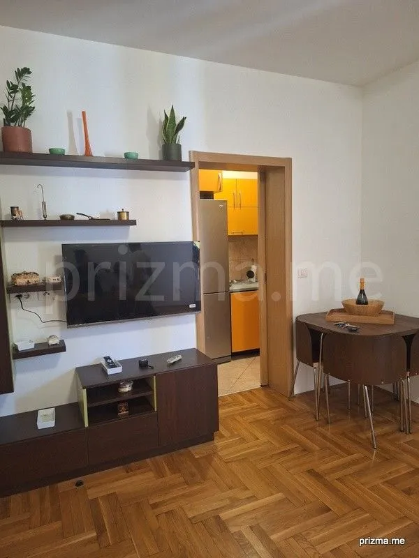 Izdavanje, jednosoban stan, 38m², Zabjelo, Podgorica
