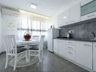 Izdavanje, dvosoban stan, 74m², Stara Varoš, Podgorica - image 3