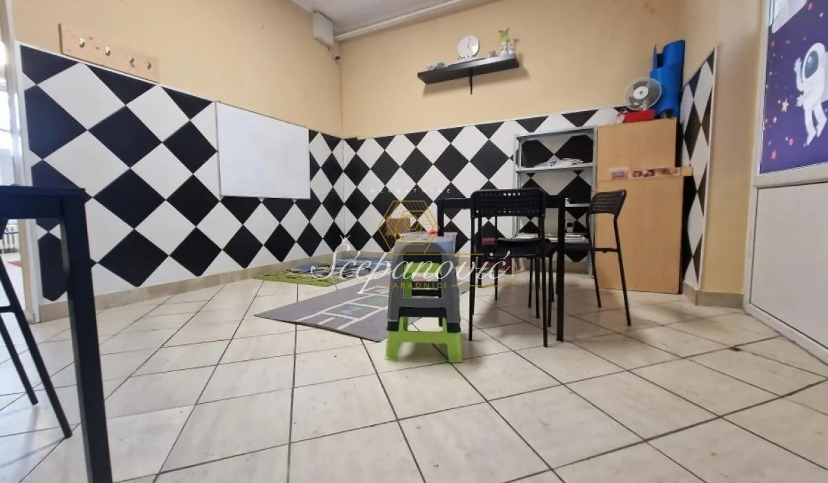 Rent, office space, 49m², Satelit, Novi Sad Sve Podlokacije