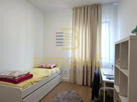 Prodaja, četvorosoban stan, 110m², Savski Venac, Beograd - image 10