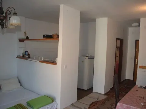 Prodaja, stan, 37m², Kotor, Crna Gora - image 5