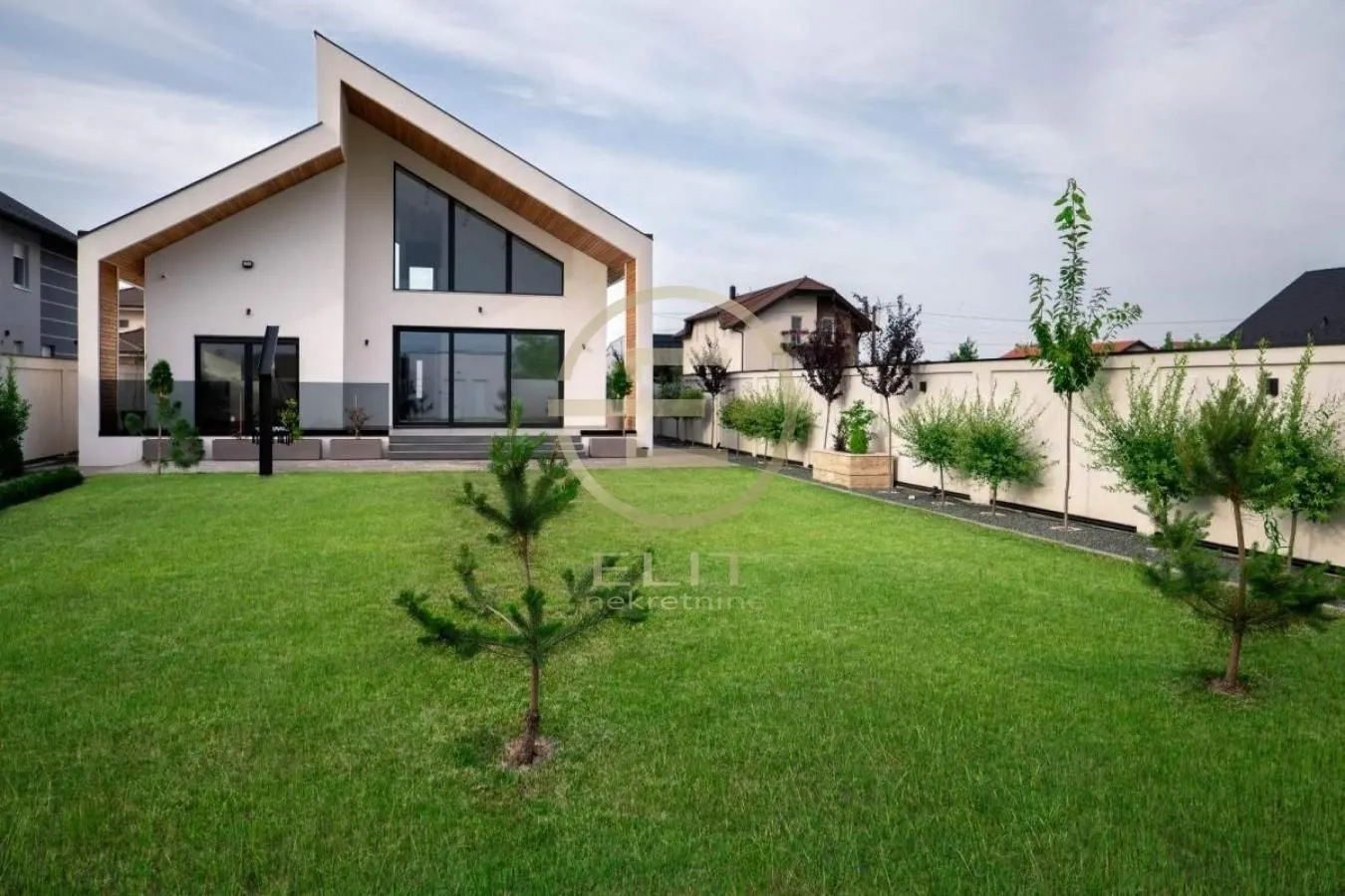 Prodaja, kuća, 143m², Veternik, Novi Sad Sve Podlokacije