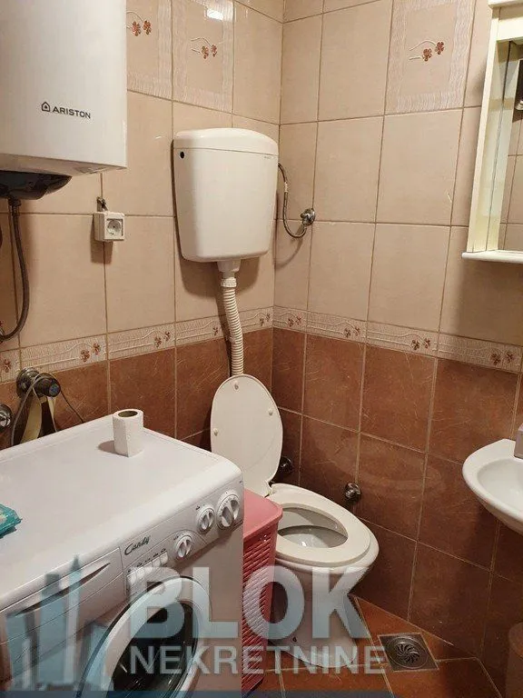 Izdavanje, jednosoban stan, 27m², Blok 5, Podgorica