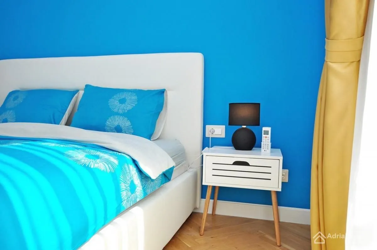 Prodaja, jednosoban stan, 52m², Dobrota, Kotor