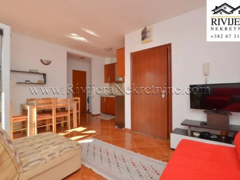Sale, one bedroom apartment, 38m², Baošići, Herceg Novi - image 7