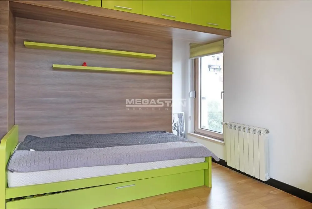 Prodaja, četvorosoban stan, 130m², Vračar Hram, Vračar Sve Podlokacije