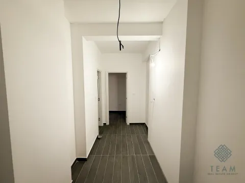 Prodaja, trosoban stan, 90m², Zagorič, Podgorica - image 10