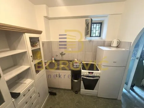 Rent, studio apartment, 24m², Vračar Hram, Vračar Sve Podlokacije - image 6