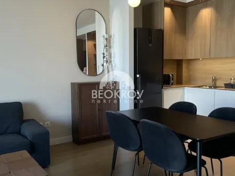 Izdavanje, trosoban stan, 90m², Savski Venac, Beograd - image 4