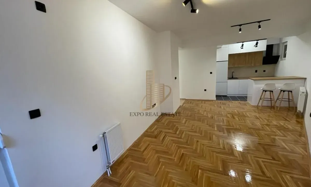 Prodaja, jednosoban stan, 50m², Bulevar Evrope, Novi Sad Sve Podlokacije